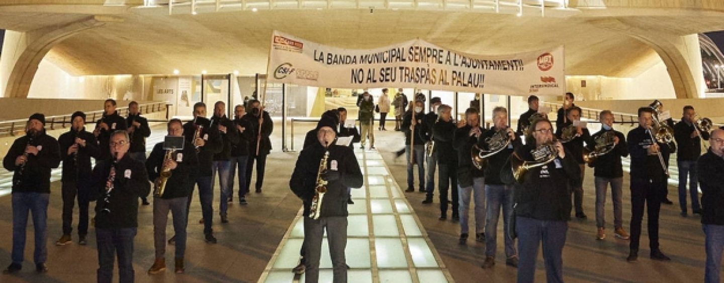 La dimisión del director agudiza la crisis de la banda municipal de Valencia